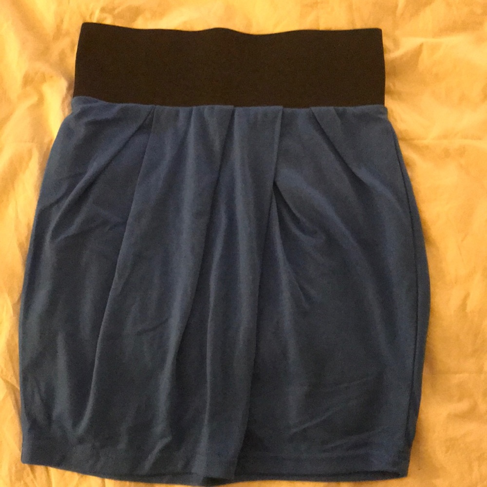 Adorable blue skirt with black waistband